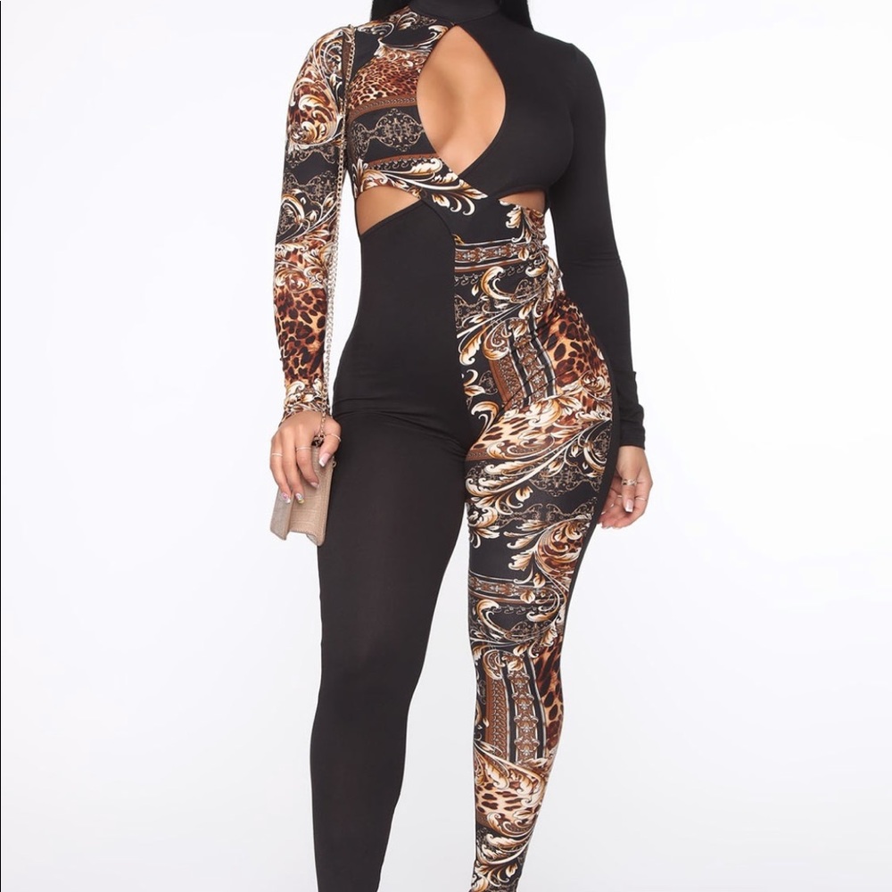 NWOT Fashion Nova Jumpsuit